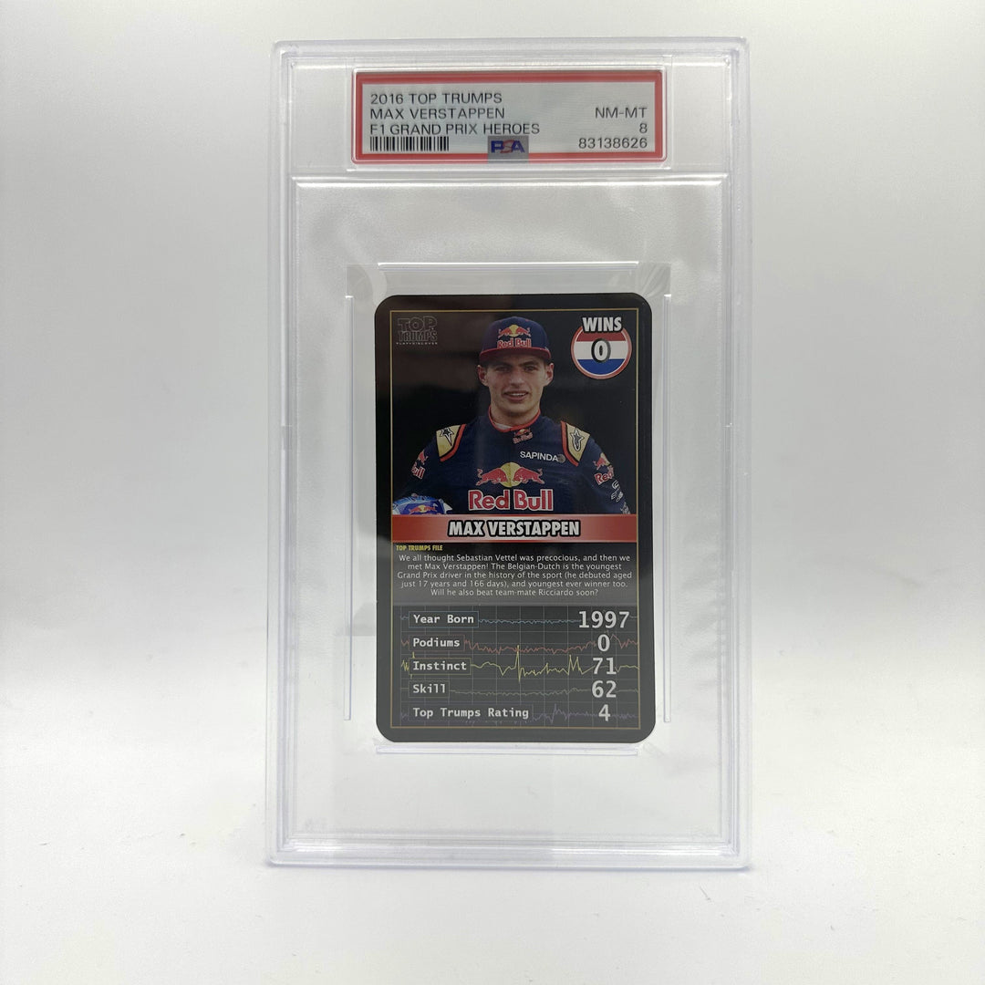 PSA 8 - MAX VERSTAPPEN -  0 WINS - TOP TRUMPS - 2016 GRAND PRIX HEROES