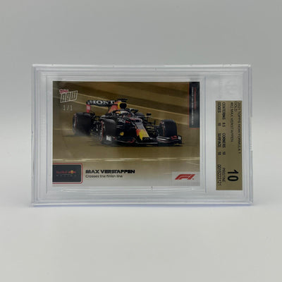 Beckett 10 - 1/1 Max Verstappen - Crosses The Finish line #82 - GOLD