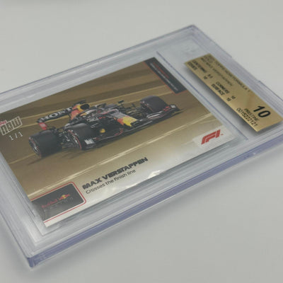 Beckett 10 - 1/1 Max Verstappen - Crosses The Finish line #82 - GOLD