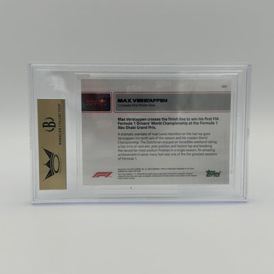 Beckett 10 - 1/1 Max Verstappen - Crosses The Finish line #82 - GOLD
