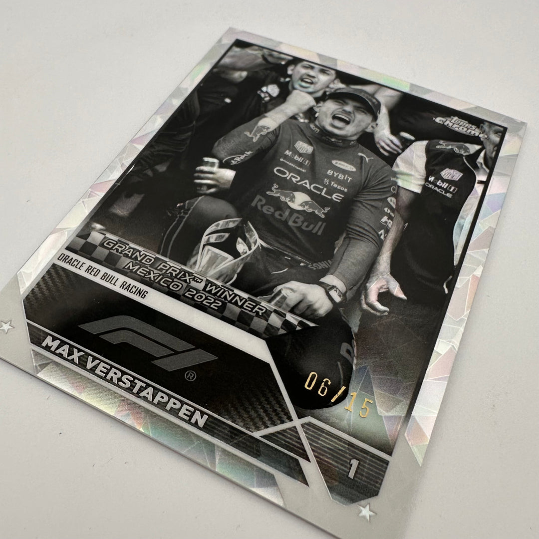 PSA 8 - 06/15 Black & White - Max Verstappen #163 - 2023 Topps Chrome Sapphire