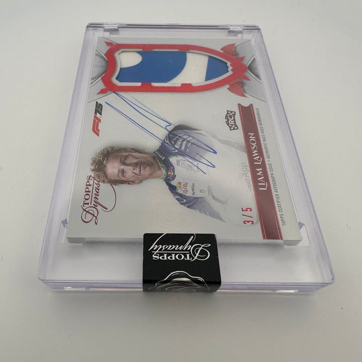 3/5 Red - Liam lawson #DAP-LLAIII - Patch Autograph - 2025 Topps Dynasty F1