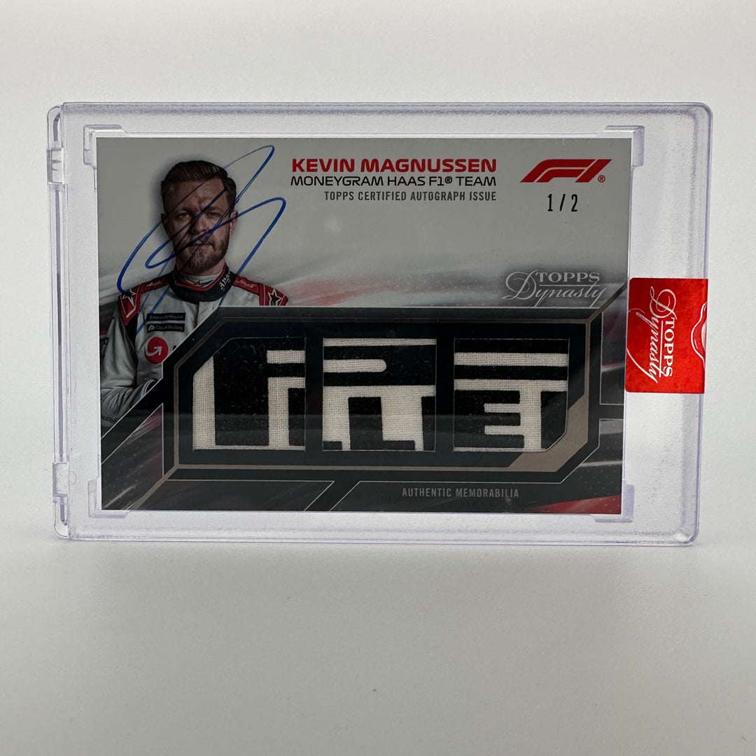 1/2 Kevin Magnussen #SDTRA-KMII - Triple Relic Autograph - 2023 Topps Dynasty F1