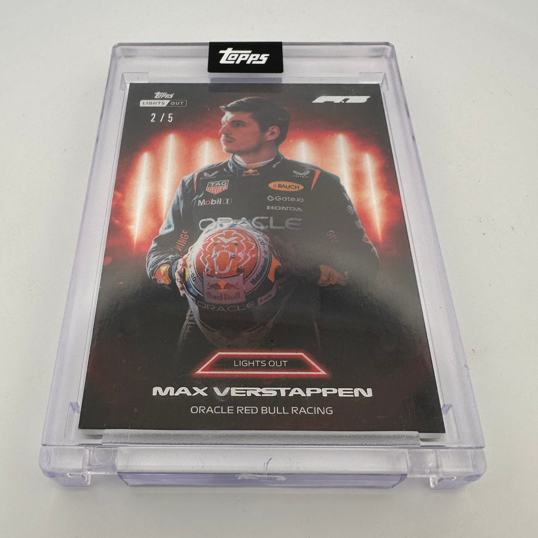 2/5 Red - Max Verstappen - 2025 Topps Lights Out - Helmet