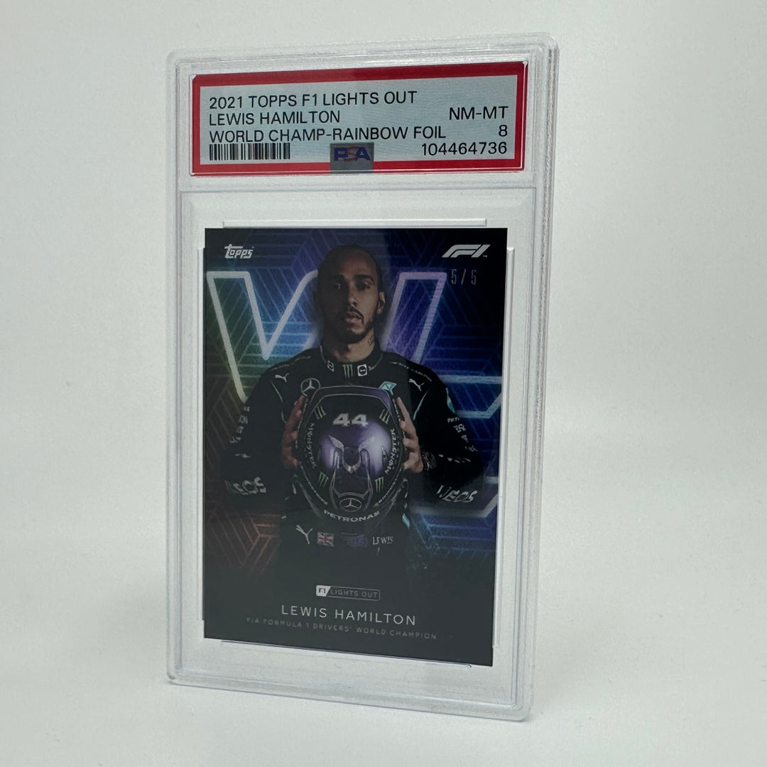 PSA 8 - 5/5 Lewis Hamilton - Driver World Champion - Rainbow Foil