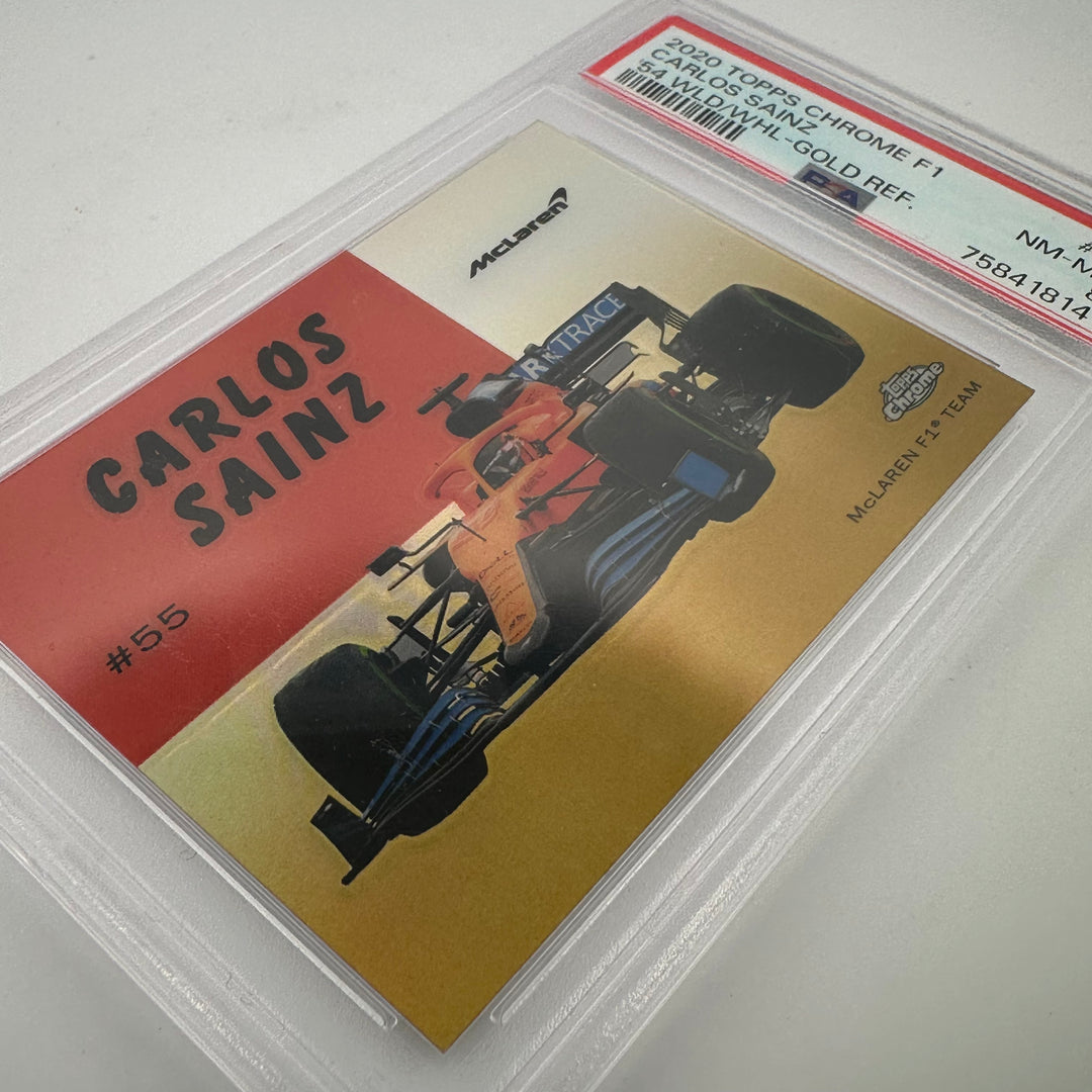 PSA 8 - 43/50 Carlos Sainz - World On Wheels #54W-32 - Gold Refractor