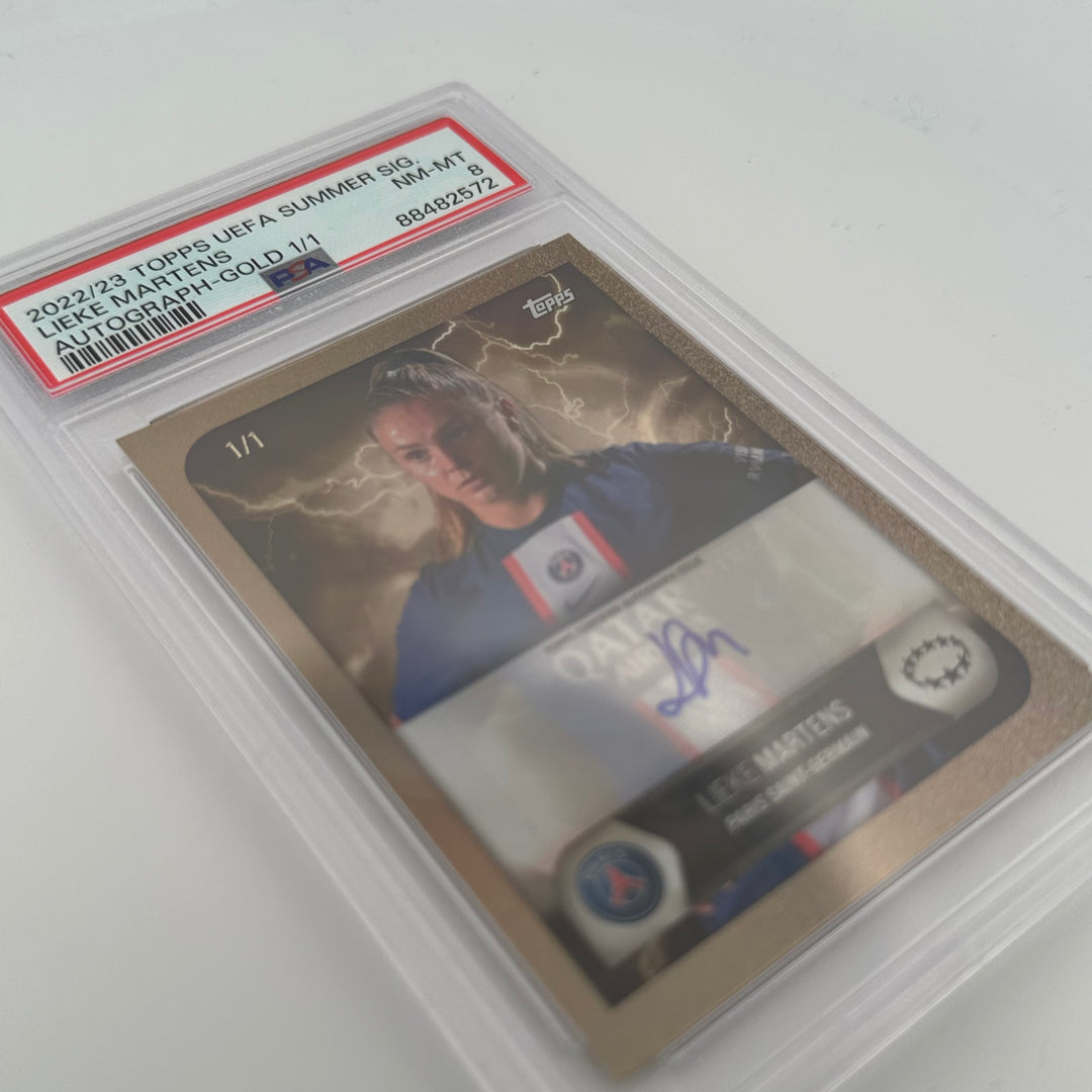 1/1 Auto Gold - Lieke Martens - 2022/23 Topps UEFA Summer - PSA 8