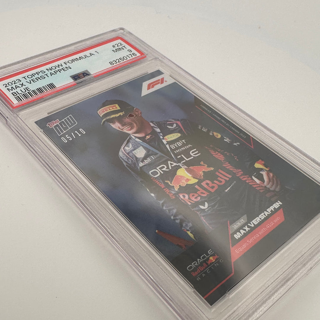 PSA 9 - 05/10 - Max Verstappen #22 - Blue