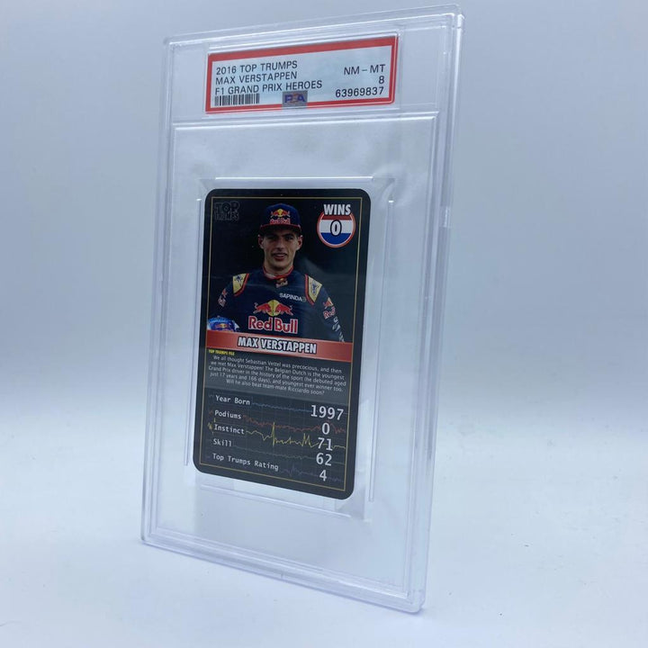 PSA 8 - MAX VERSTAPPEN -  0 WINS - TOP TRUMPS - 2016 GRAND PRIX HEROES