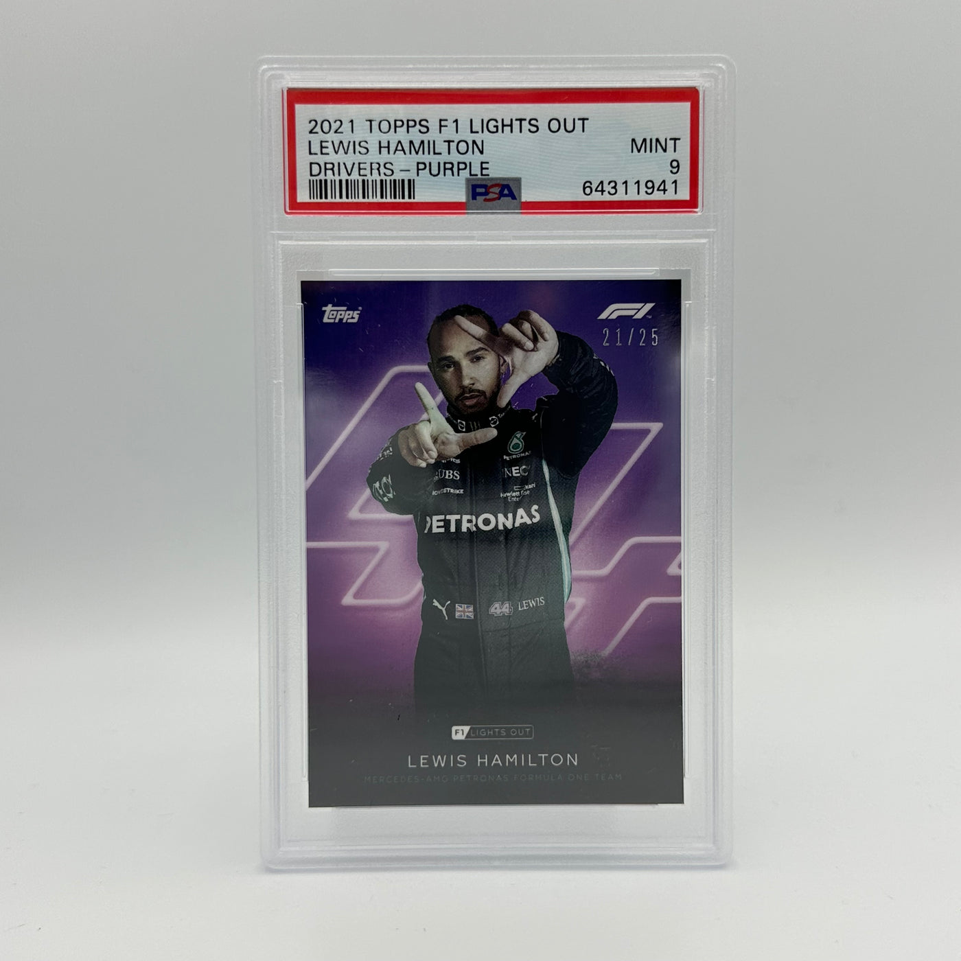PSA 9 - 21/25 Lewis Hamilton - Drivers - Purple Parallel