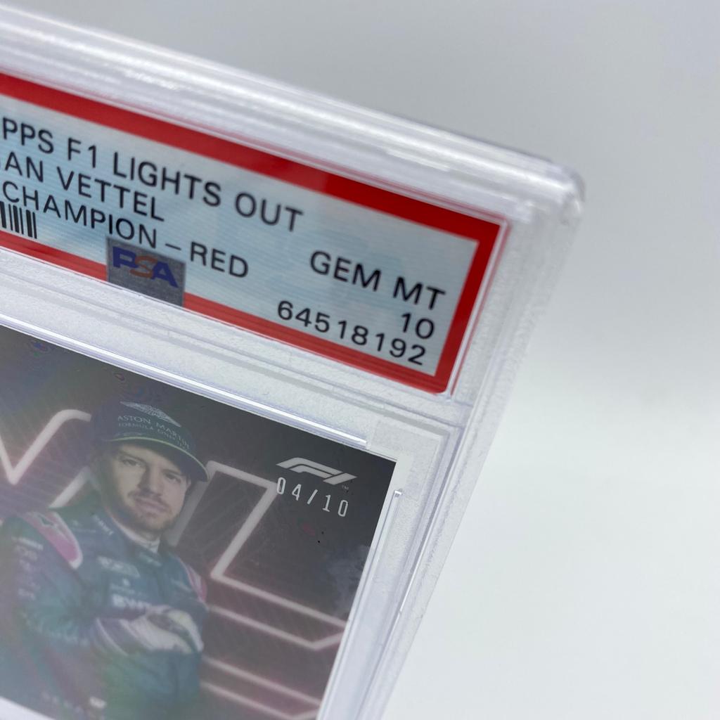 PSA 10 - 04/10 Sebastian Vettel - Drivers World Champion