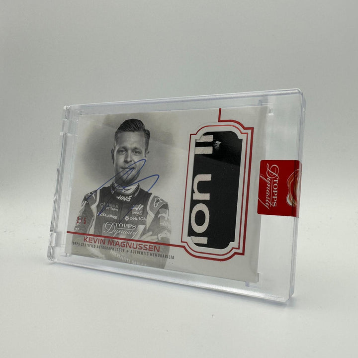 2/5 Kevin Magnussen - Haas F1 Team - Dynasty Autograph Patch IKM