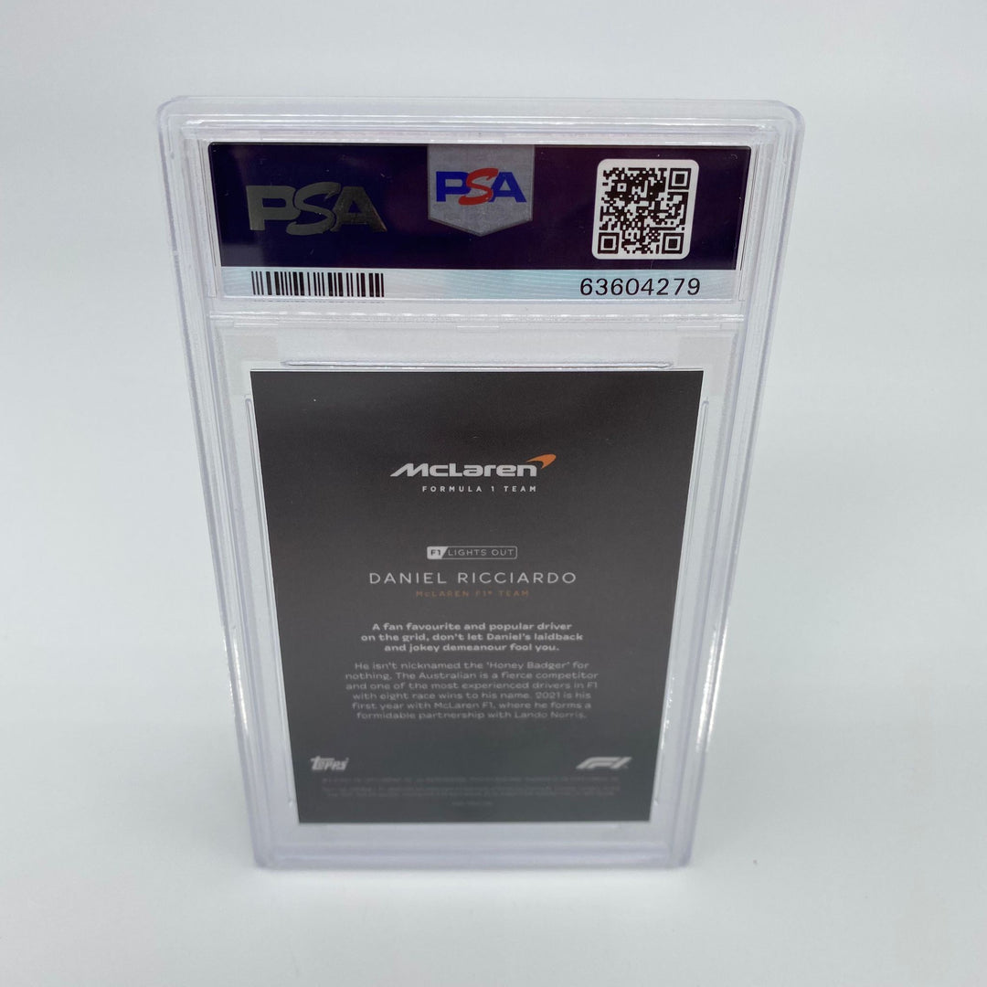 PSA 9 - 5/5 Daniel Ricciardo - Drivers - Rainbow Foil