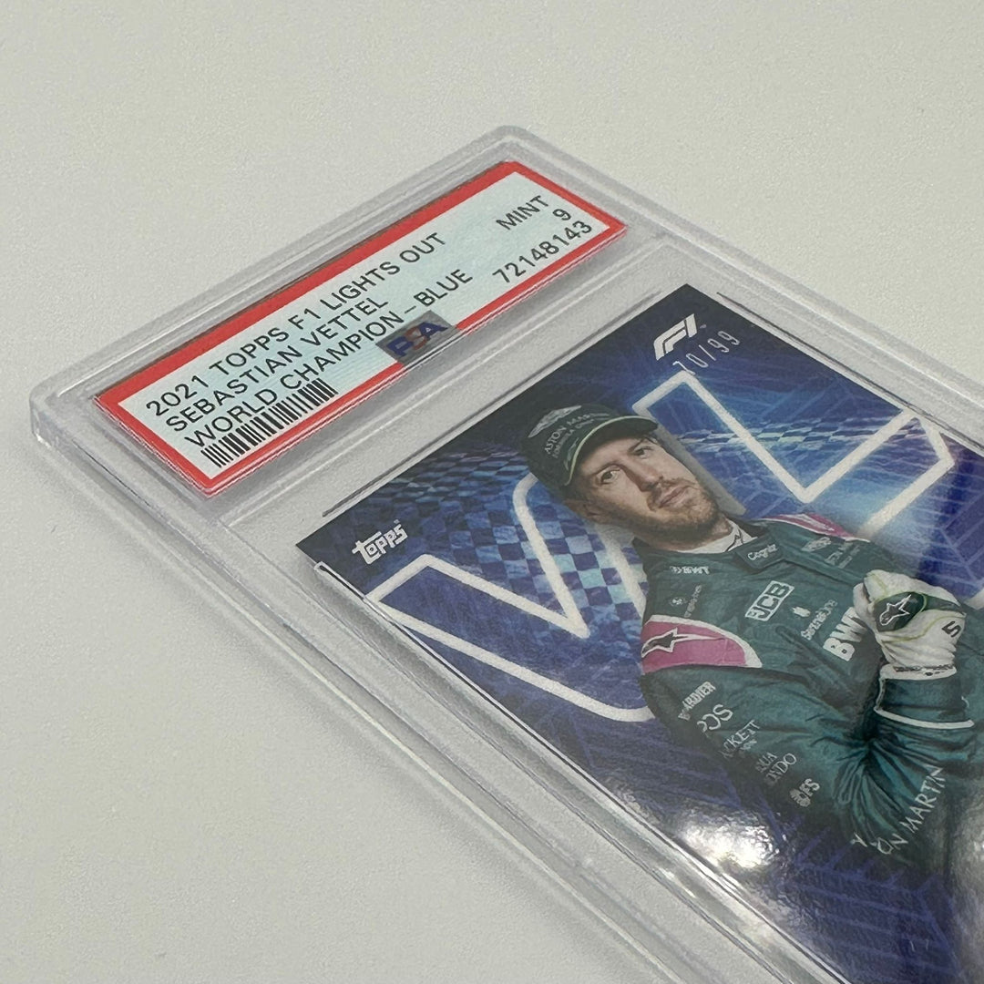 PSA 9 - 70/99 Sebastian Vettel - Drivers - World Champion